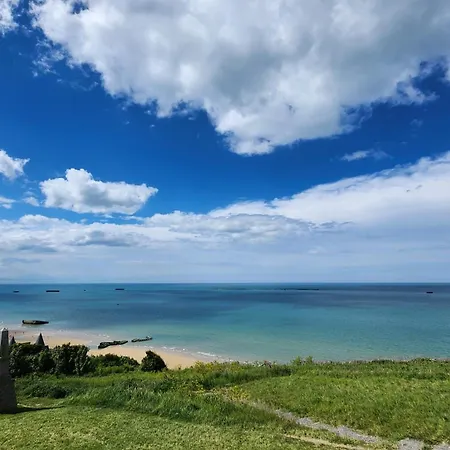 Semesterbostad Maison Au Calme, Idealement Situee Au Centre Du Cotentin